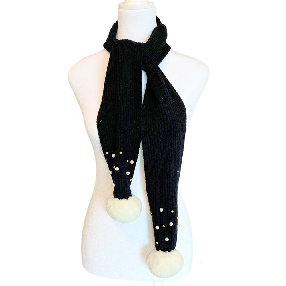 Addie & Tate Pearl Pom Pom Scarf